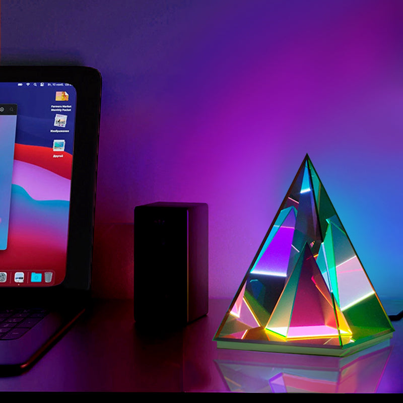 Creative prism Desk Lamp