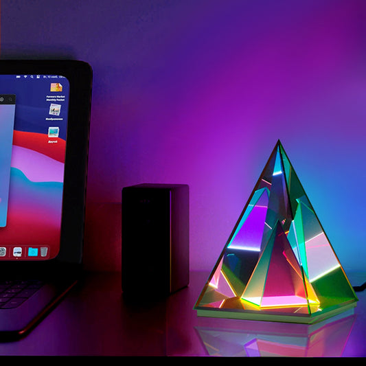 Creative prism Desk Lamp